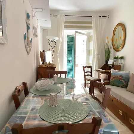 Domvs Flavia * ラ・スペツィア